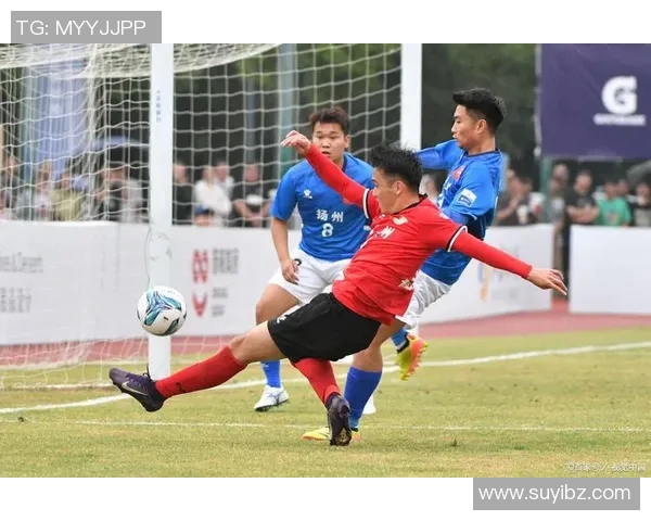 足球明星为何在赛场上展现业余选手的真实风采与魅力