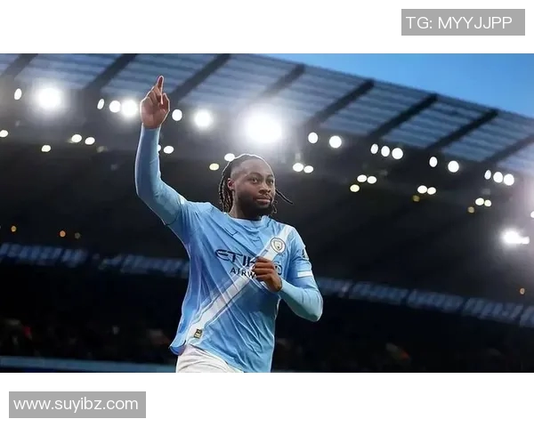 四十岁才崭露头角的足球明星如何逆袭成就传奇人生