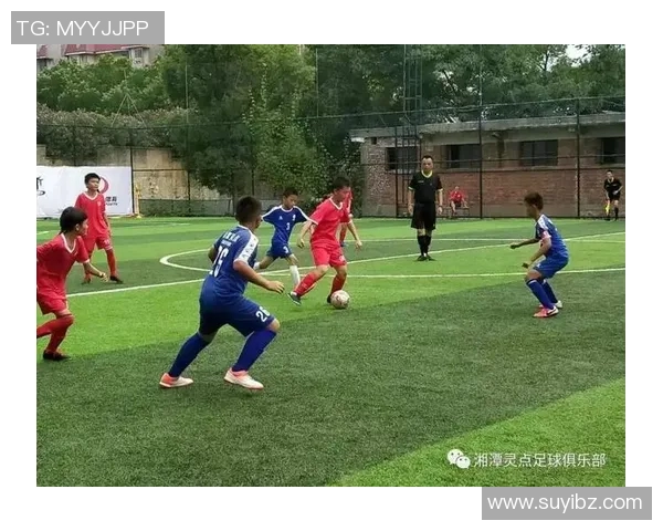 2024年青少年足球锦标赛激情开赛展现年轻球员风采与团队精神